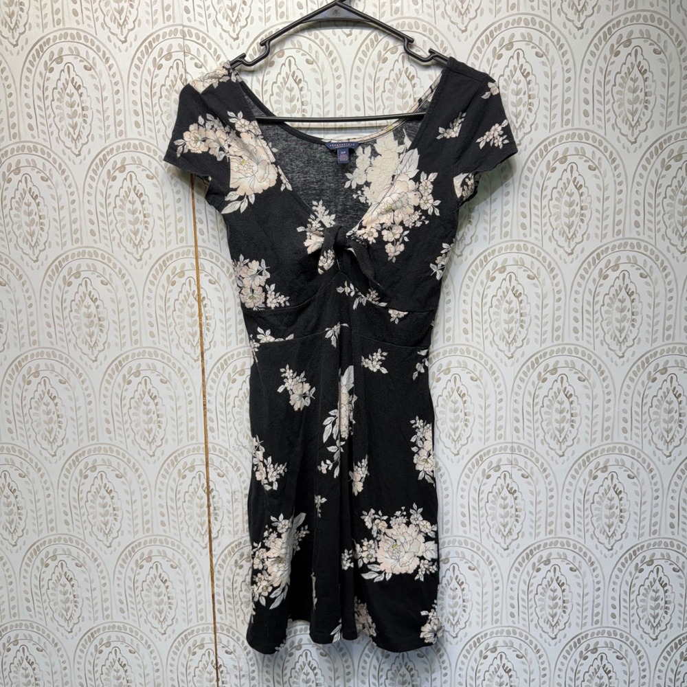 Aeropostale Floral Mini Dress Womens Small Black Tie Front Short Sleeve Skater